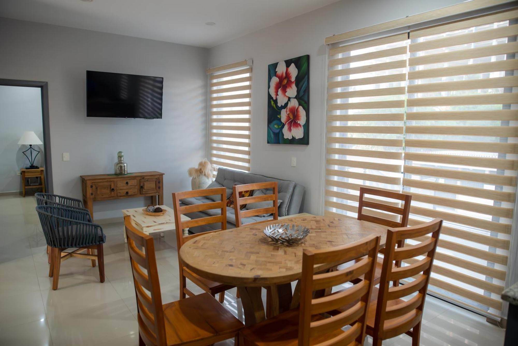 2Br/2Ba Condo 1 Block To Ocean! - Unit 3 Mazatlan Dış mekan fotoğraf