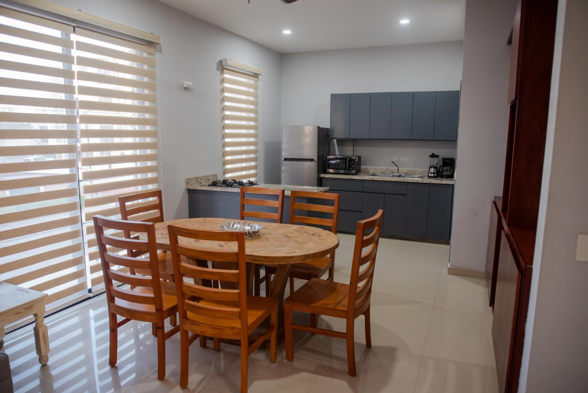 2Br/2Ba Condo 1 Block To Ocean! - Unit 3 Mazatlan Dış mekan fotoğraf