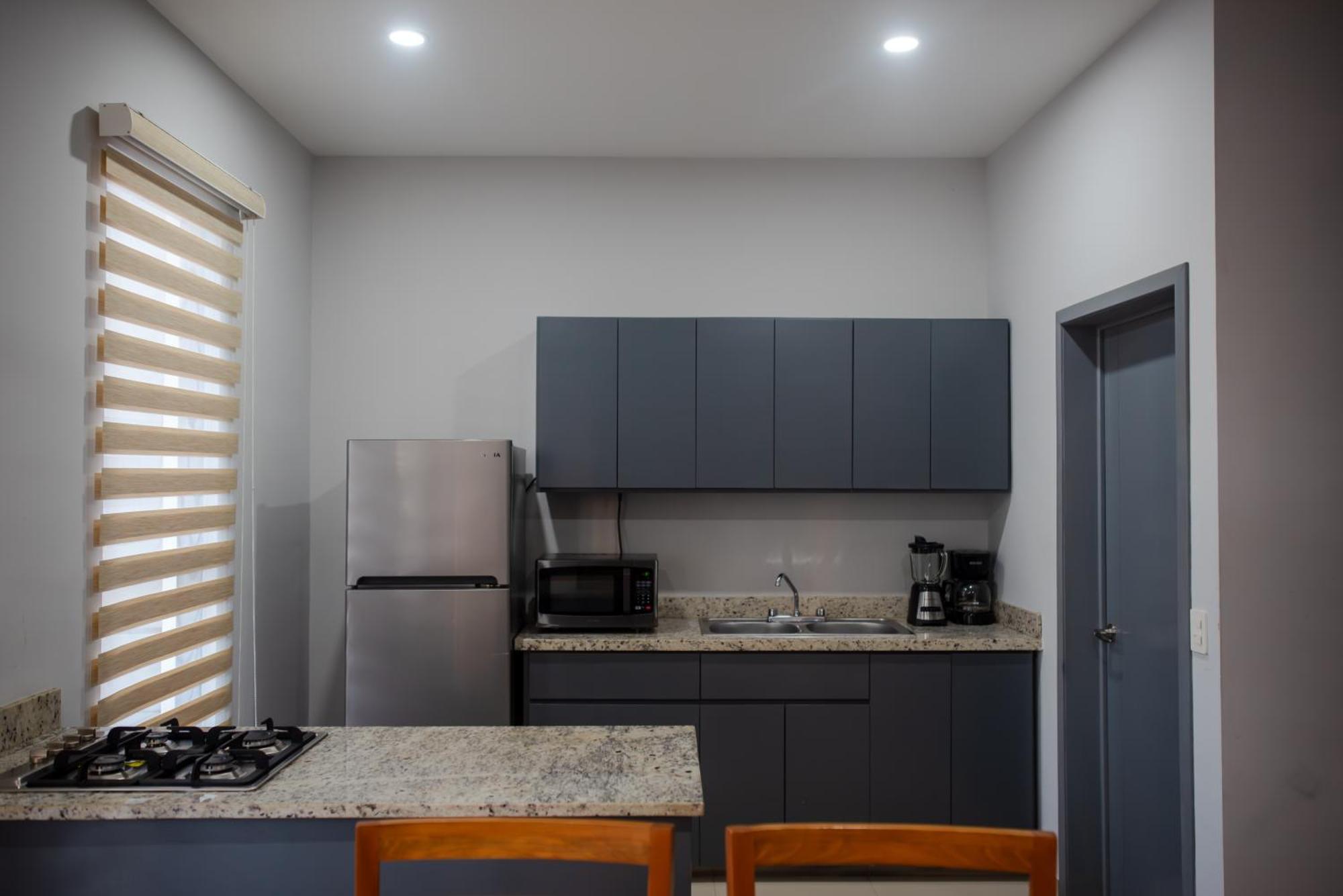 2Br/2Ba Condo 1 Block To Ocean! - Unit 3 Mazatlan Dış mekan fotoğraf